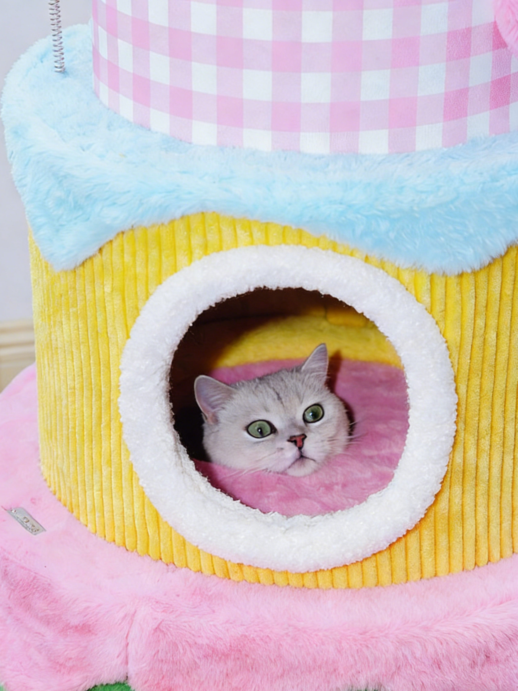 Dailypets Sweet Berry Cream Cat Tree with Three-Tier Cat Condos and Plush Interior