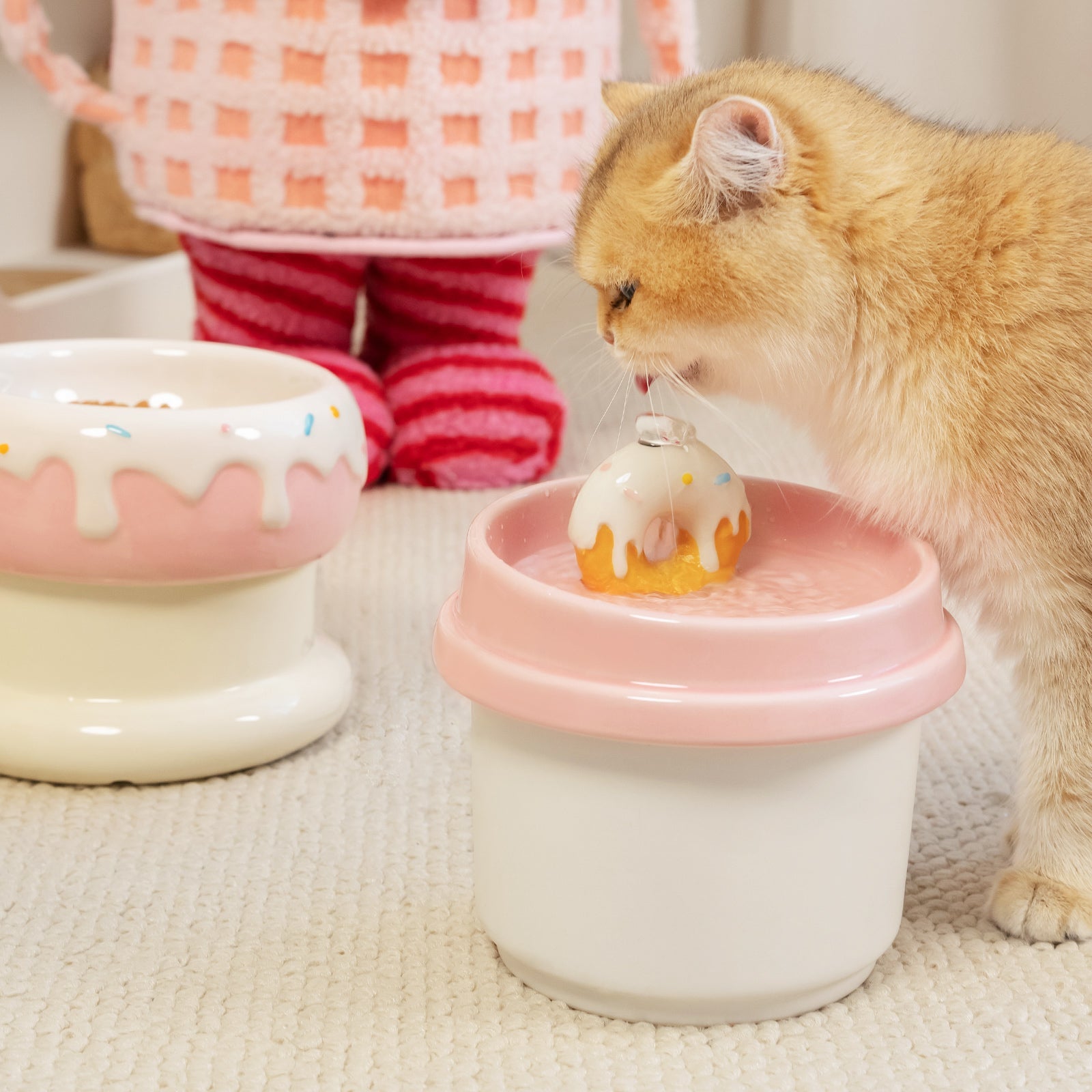 Dailypets Donut Style Ceramic Cat Water Fountain 42oz with Automatic Filtration