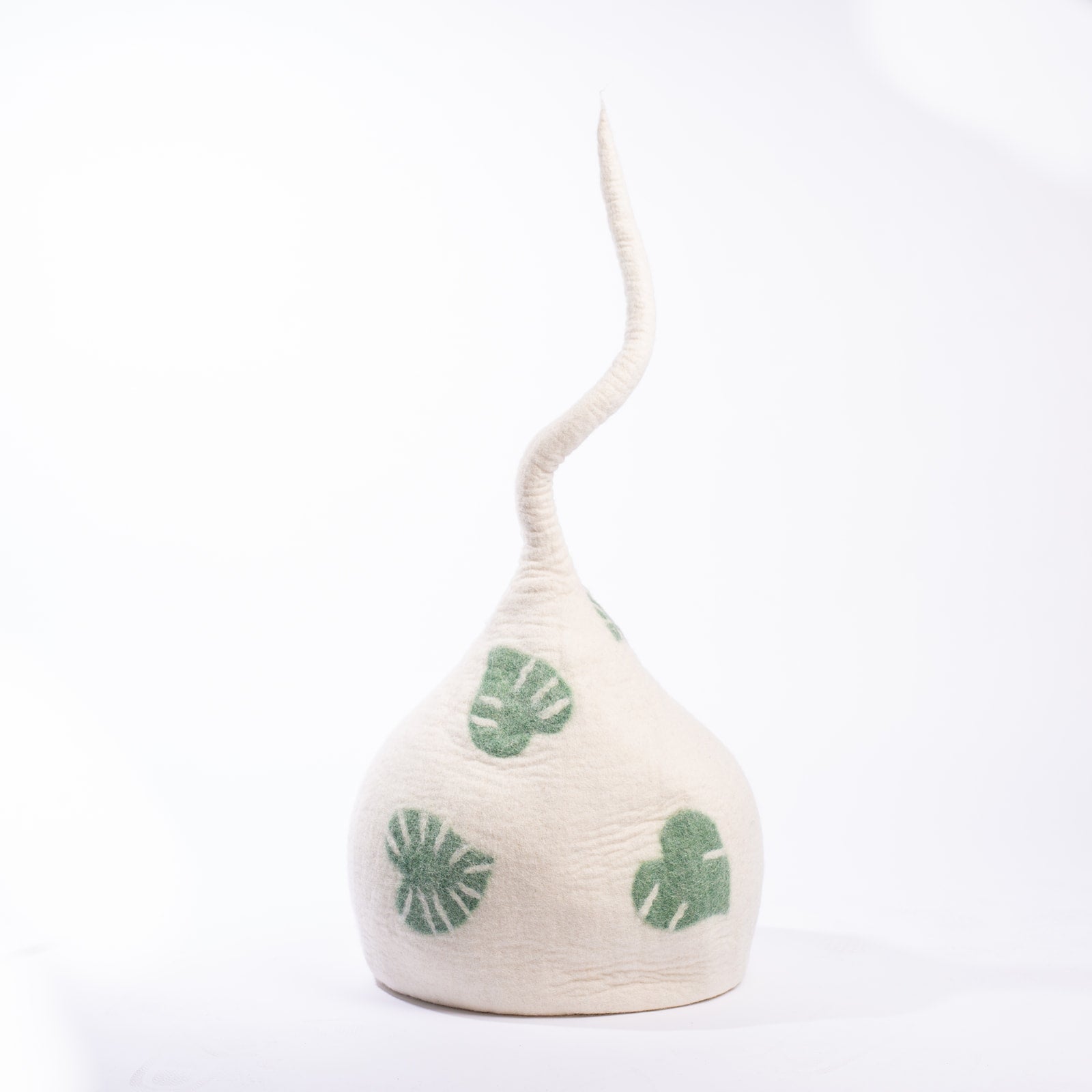 Dailypets Cozy Felted Wool Cat Cave for Cats of All Sizes