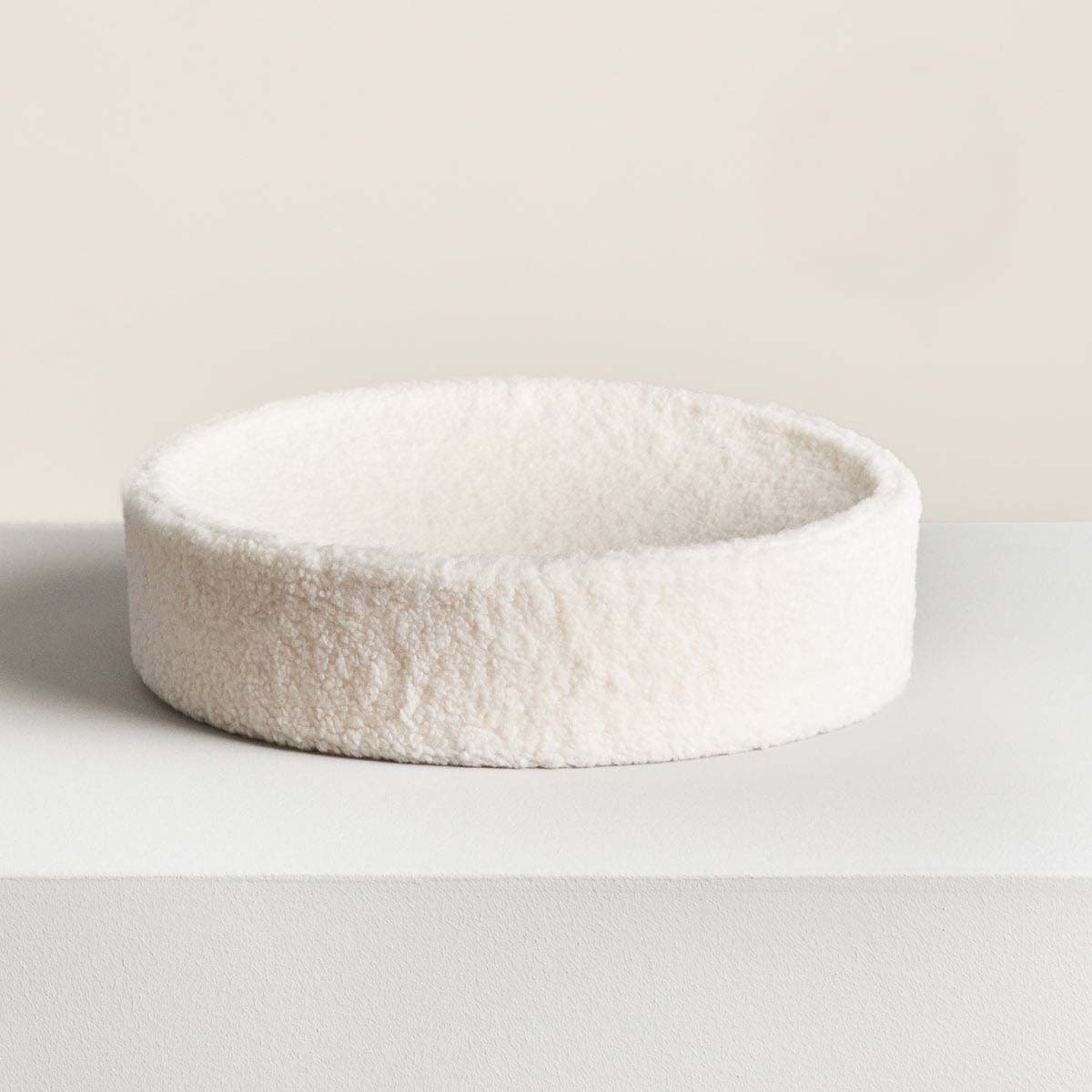 Dailypets Cozy Nesting Cat Bed with Plush Cover