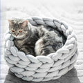Dailypets Hand-Knit Cat Bed – Cozy Round Nest with Raised Edge