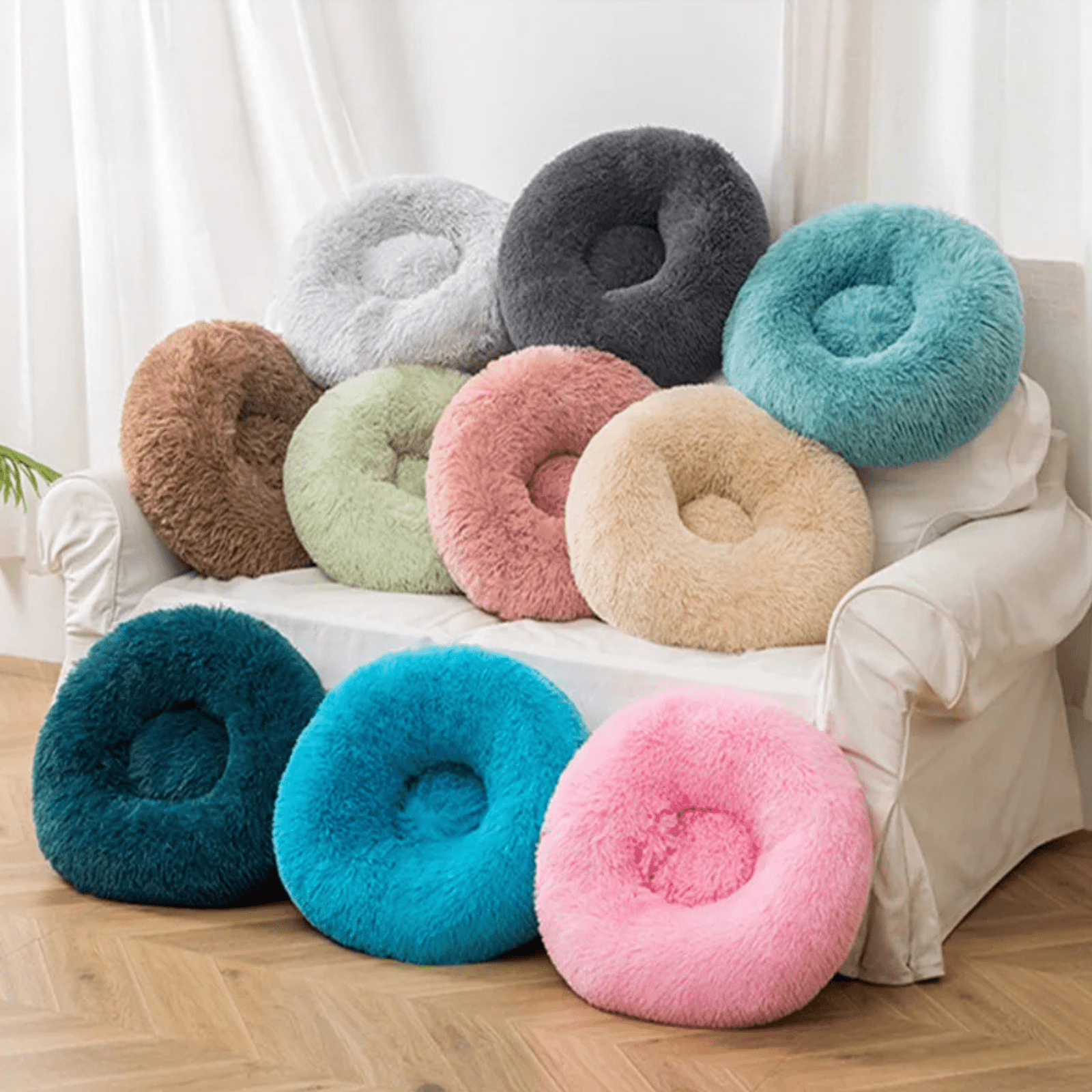 Dailypets Calming Plush Pet Bed with Raised Supportive Rim for Restful Everyday Sleep