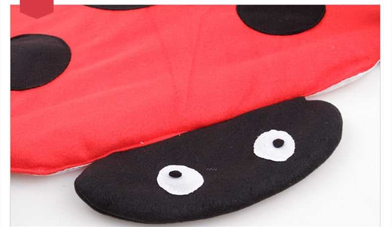 Dailypets Fleece Cat Tent – Ladybug Cat Bed with 4 Play Toys