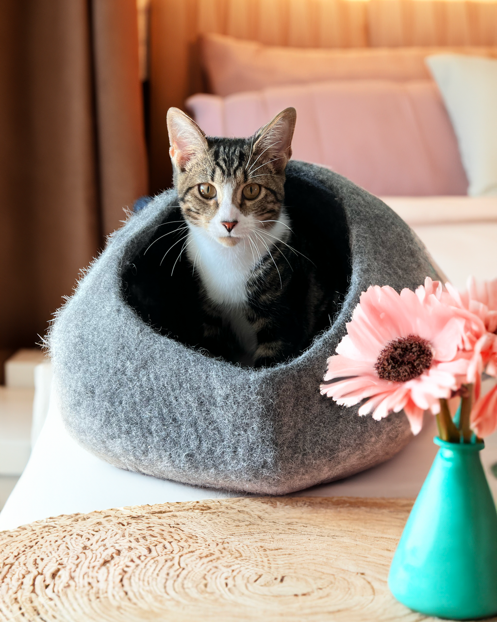 Dailypets Cozy Felted Wool Cat Cave Bed